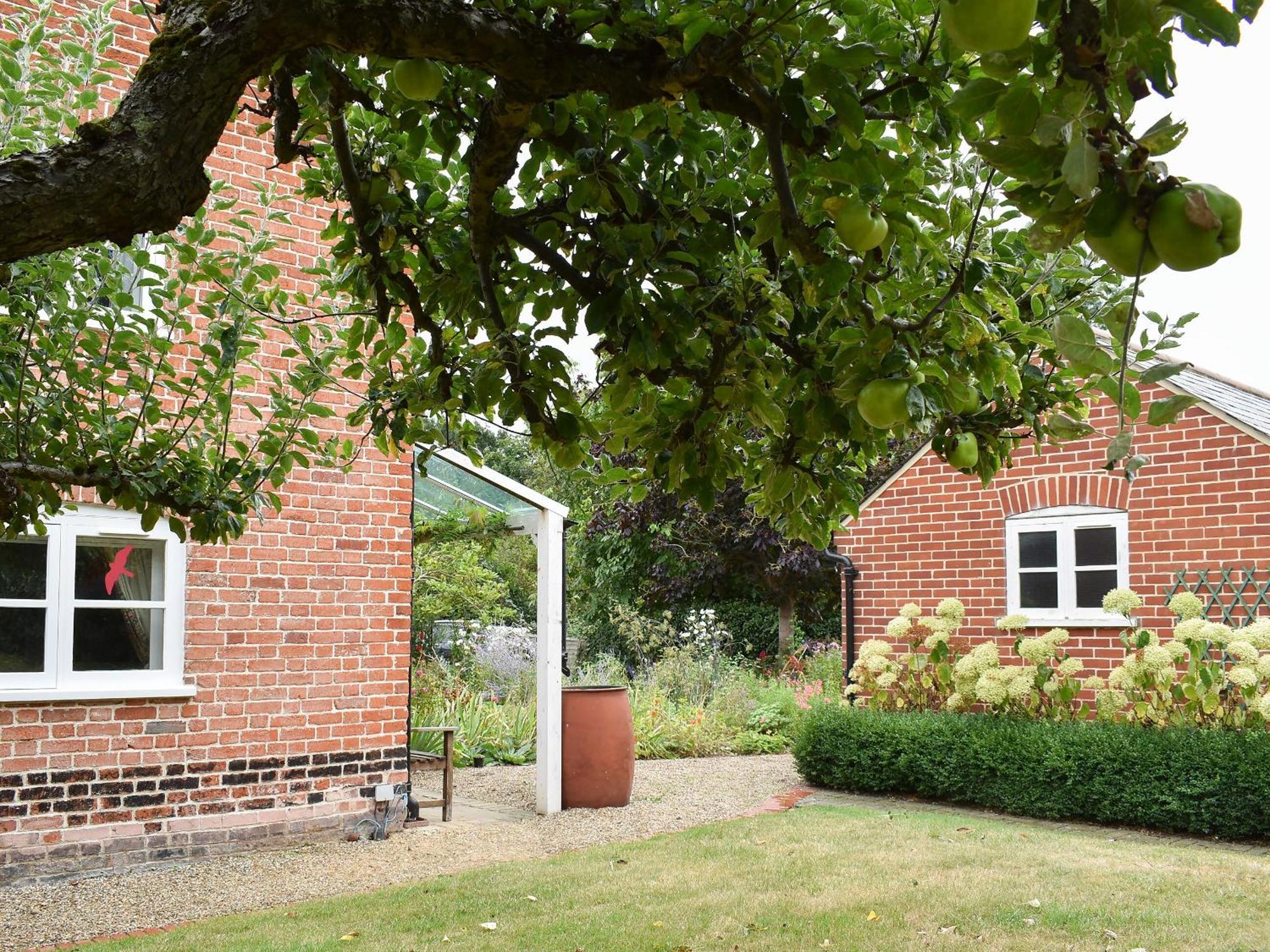 The Cottage Great Blakenham Dış mekan fotoğraf
